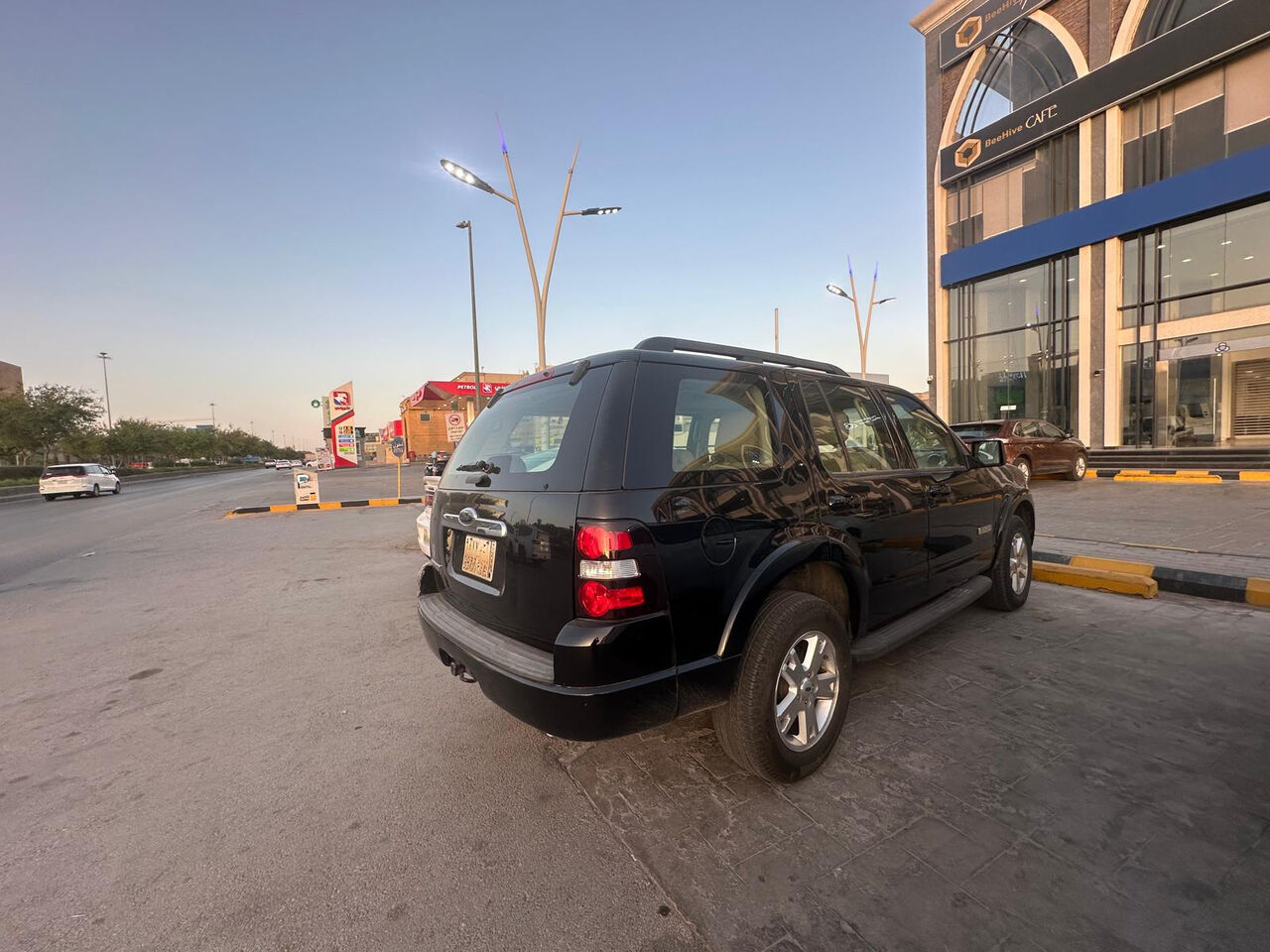 Al Murabba, Vehicles, Cars & Trucks , SAR 20000,  Ford Explorer,  2008,  Automatic,  322 KM,
