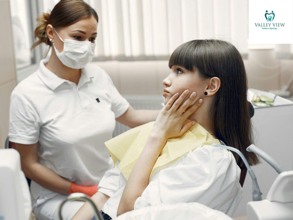 Toronto, Dental, Ancaster Dentist For Comprehensive Dental Services