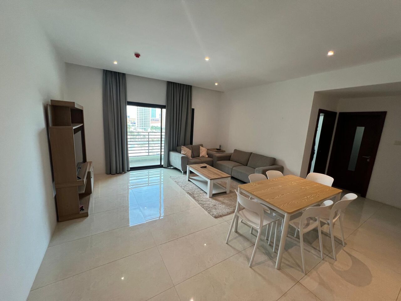 Burhama, Apartments, Flats, Houses & Villas, BHD 310/month,  Furnished,  1 BR,  SPACIOUS APARTMENT FOR RENT IN BURHAMA