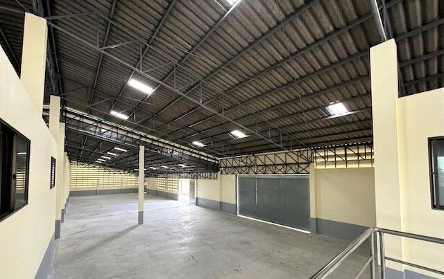 Bangkok, Villas, THB 180000,  0 Sq. Feet,  BST1325 ให้เช่าโกดังและคลังสินค้า ลำลูกก