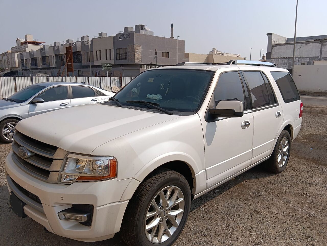 Jeddah, Vehicles, Cars & Trucks , SAR 47000,  Ford Expedition Limited,  2015,  Automatic,  254000 KM,  Ford Expedition  Limited &ndash; 3.5L EcoBoost V6 &ndash; 4WD - 6-speed  Transmission