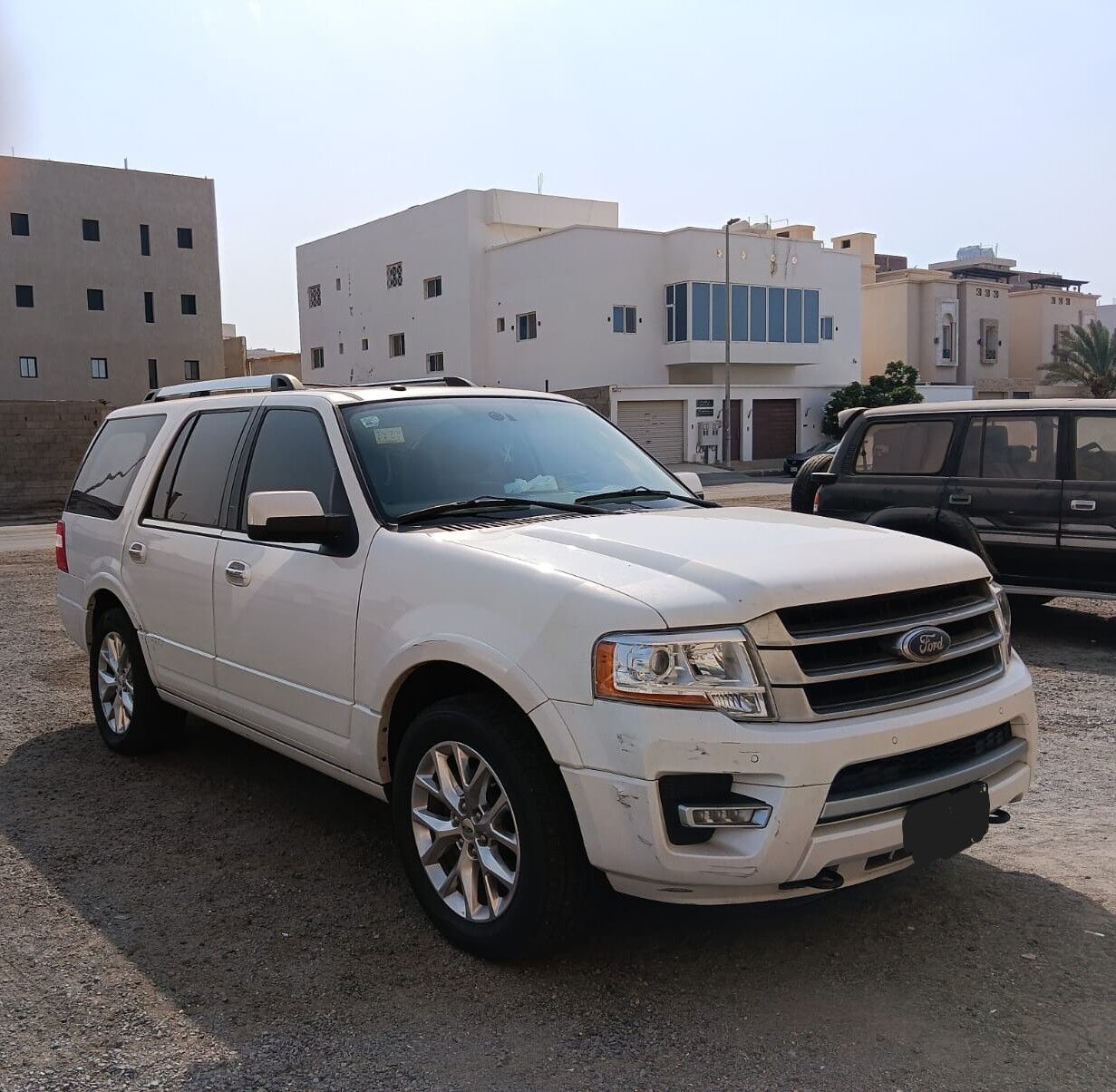 Jeddah, Vehicles, Cars & Trucks , SAR 47000,  Ford Expedition Limited,  2015,  Automatic,  254000 KM,  Ford Expedition  Limited &ndash; 3.5L EcoBoost V6 &ndash; 4WD - 6-speed  Transmission
