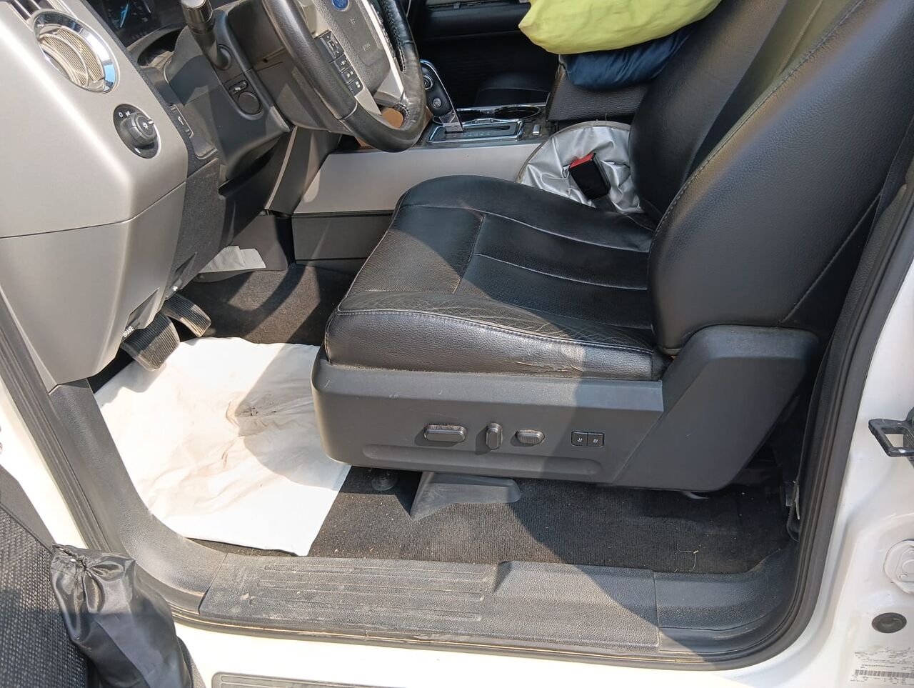 Jeddah, Vehicles, Cars & Trucks , SAR 47000,  Ford Expedition Limited,  2015,  Automatic,  254000 KM,  Ford Expedition  Limited &ndash; 3.5L EcoBoost V6 &ndash; 4WD - 6-speed  Transmission