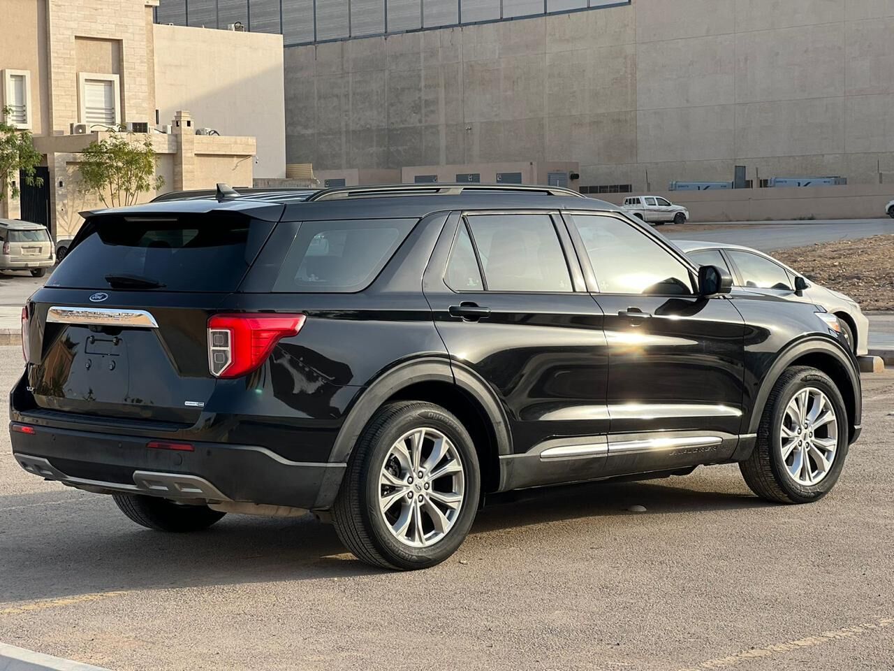 Riyadh, Vehicles, Cars & Trucks , SAR 98000,  FORD EXPLORER 4WD XLT2 ECOBOOST,  2021,  Automatic,  104000 KM,  FULL OPTION