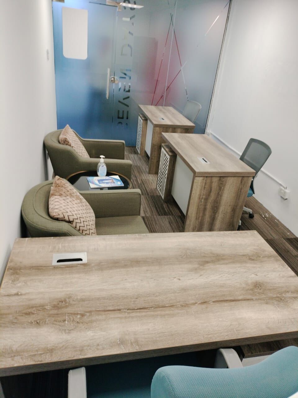 Dubai, Offices, AED 28999,  180 Sq. Feet,  Well Maintained Office Available For Rent In Dubai