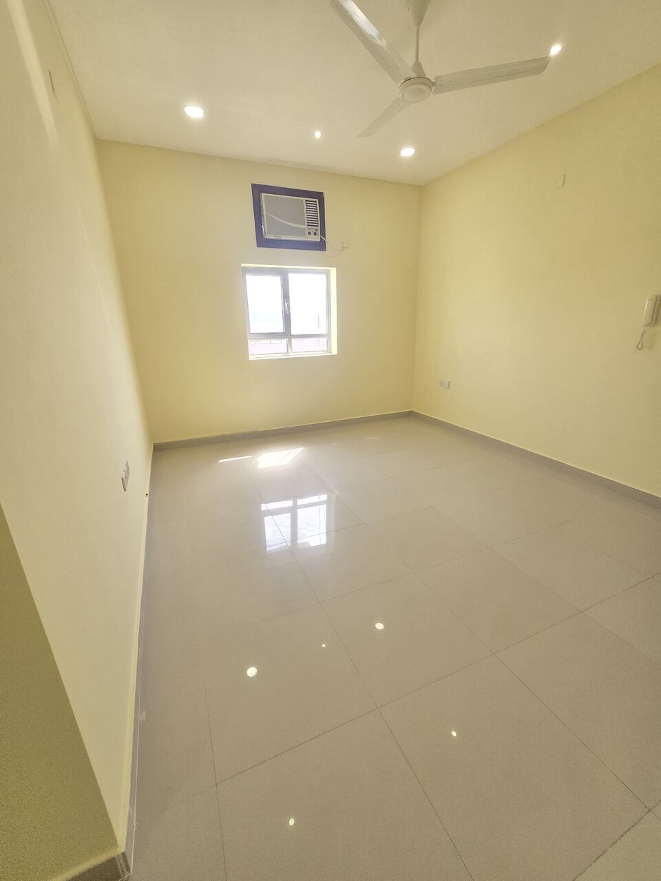 Arad, Apartments, Flats, Houses & Villas, Flat For Rent In Arad With Ewa And AC