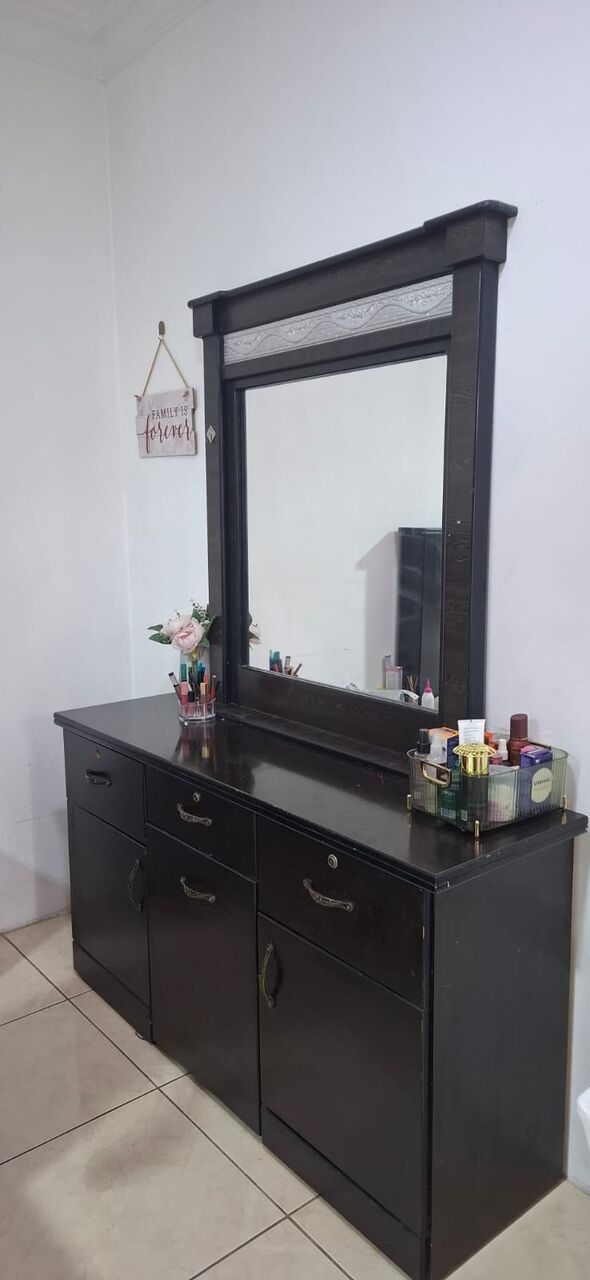 Khobar, Household Items, SAR 900,  Bed Set With Mattress, Side Table, Dressing Table And Almirah