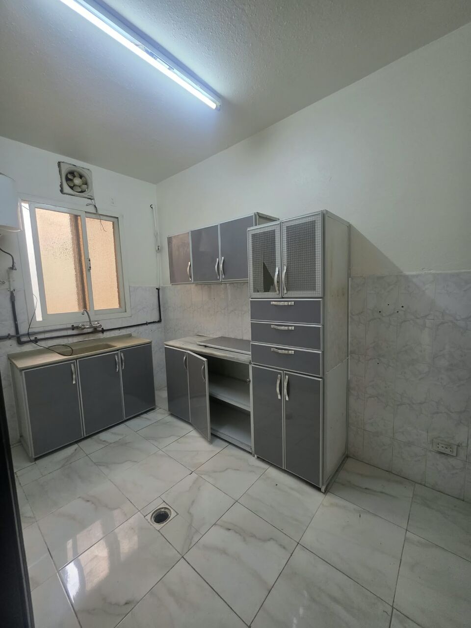 Thuqbah, Apartments, Flats, Houses & Villas, SAR 15500/year,  3 BR,  Consists Of:- 3 Bedrooms, Room   2 Bathrooms, And A Kitchen,  Second Floor, Internal Apart