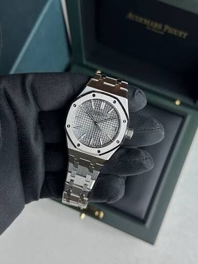 Jubail, Watches, Luxury Watchs