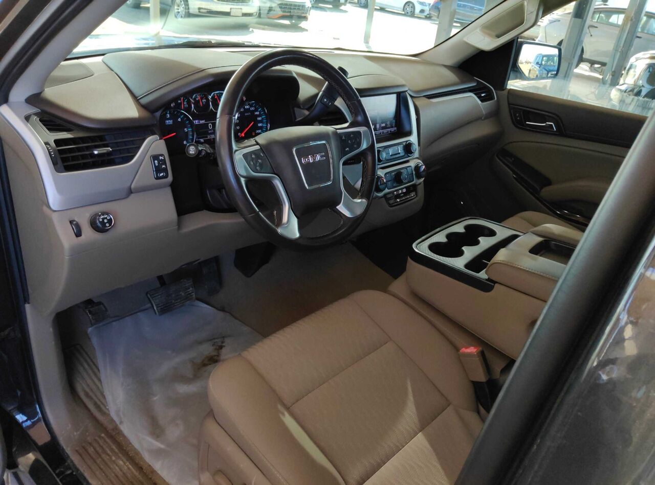 Jeddah, Vehicles, Cars & Trucks , SAR 117000,  Gmc Yukon,  2018,  Automatic,  32747 KM,   SLE 2WD