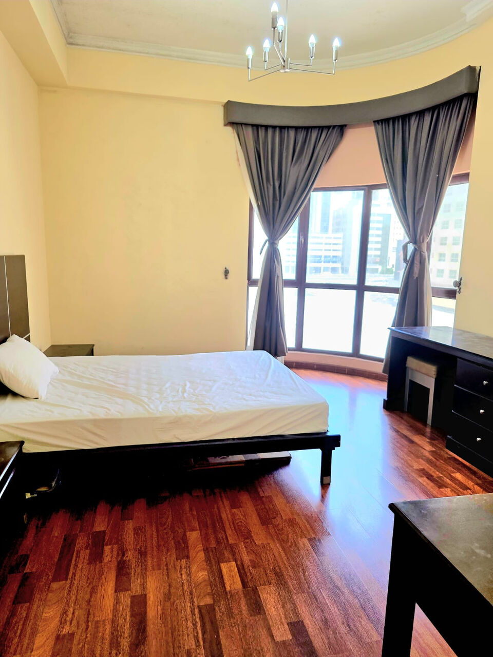 Juffair, Bedspace For Rent, BHD 60/month,  Ladies Room Sharing