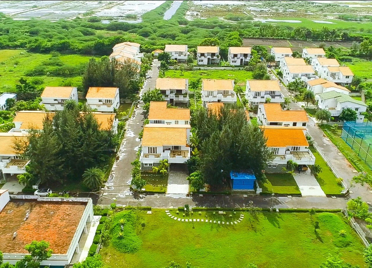 Chennai, Real Estate, Family Resort Booking Chennai ECR | Lush Garden