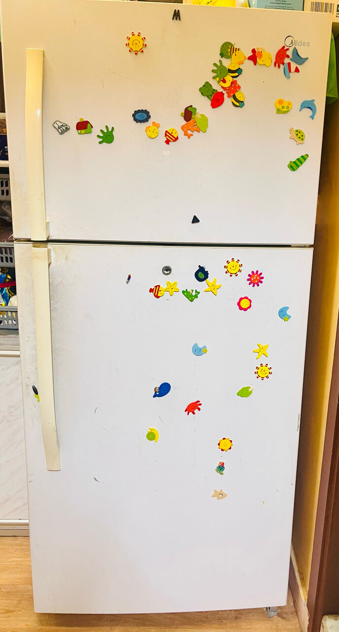 Riyadh, Household Items, SAR 2500,  Midea Fridge And Super King Bed With Mattress