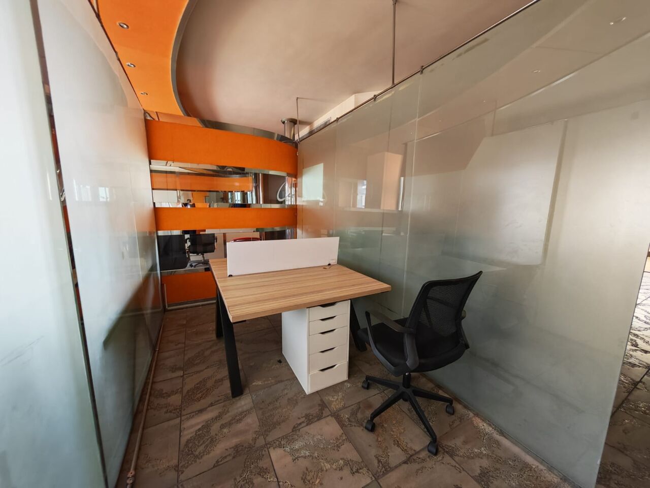 Deira, Offices, AED 165000,  1427 Sq. Feet,  AED 165,000/Year - Furnished Office, Maktoum Road