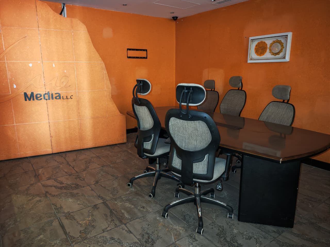 Deira, Offices, AED 165000,  1427 Sq. Feet,  AED 165,000/Year - Furnished Office, Maktoum Road