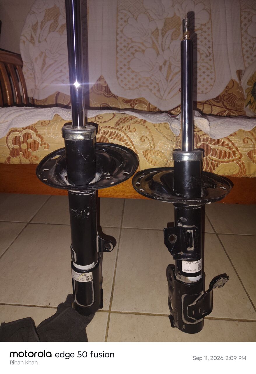 Al Adama, Items Wanted, Camry 2017 GL Used 80% Good Condition Shockobserver