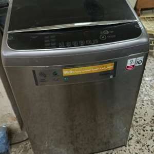 SAR 1, Window. AC Washing Machine Child Bedroom.Dryer.bed, Cupboards Kitchen Cabinets For Sale..