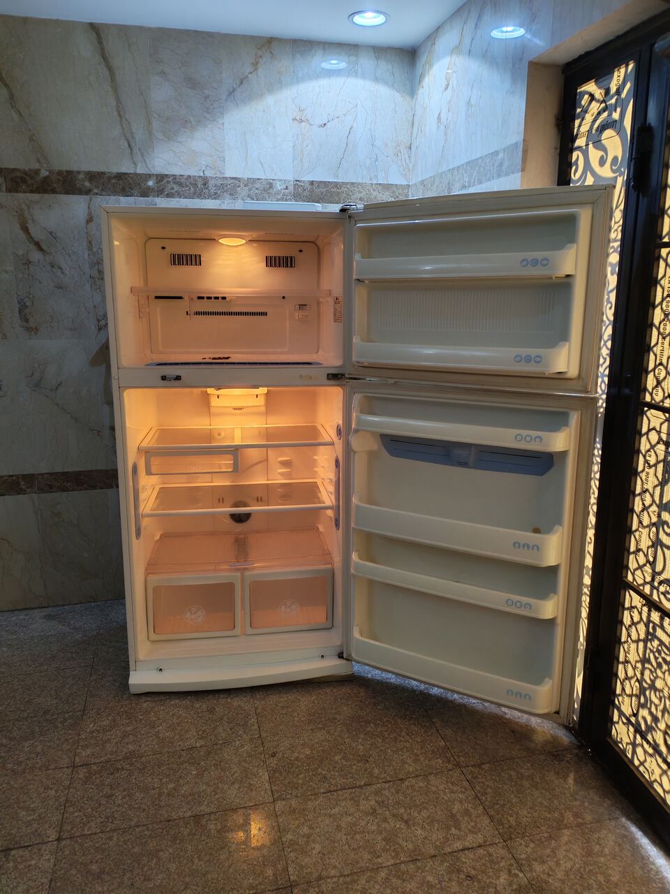 Jeddah, Appliances, SAR 750,  LG Refrigerator