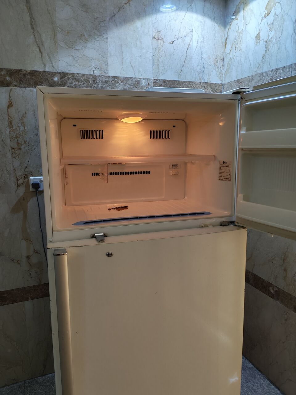 Jeddah, Appliances, SAR 750,  LG Refrigerator