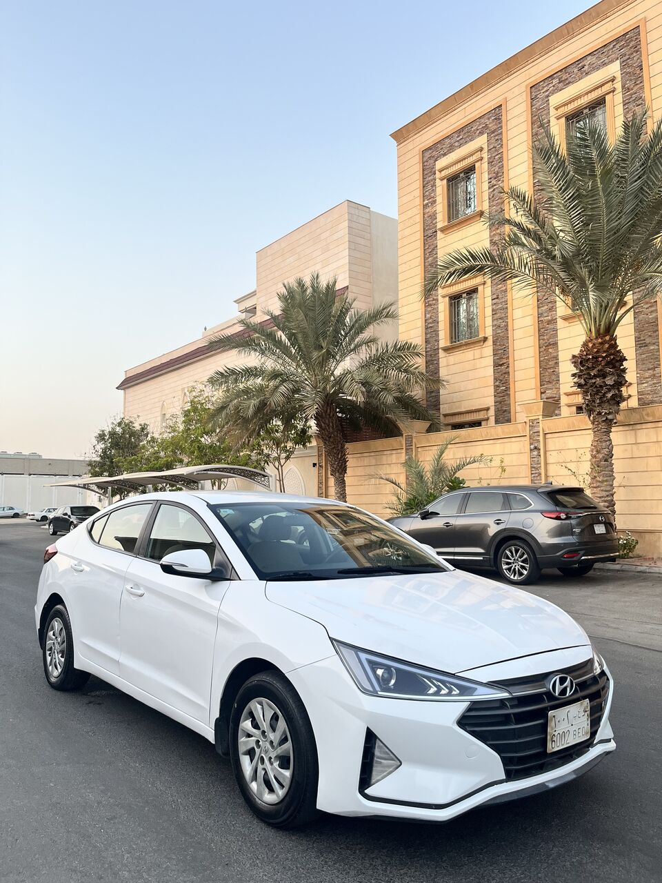 Jeddah, Vehicles, Cars & Trucks , SAR 31500,  Hyundai Elentra,  2019,  Automatic,  250000 KM,
