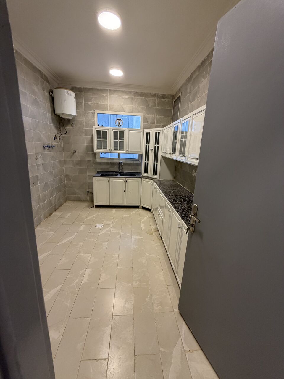 Riyadh, Apartments, Flats, Houses & Villas, SAR 2300/month,  3 BR,  Apartment For Rent