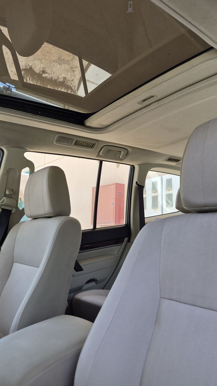 Riyadh, Vehicles, Cars & Trucks , SAR 60,  Mitsubishi Pajero,  2018,  Automatic,  120000 KM,   For Sale