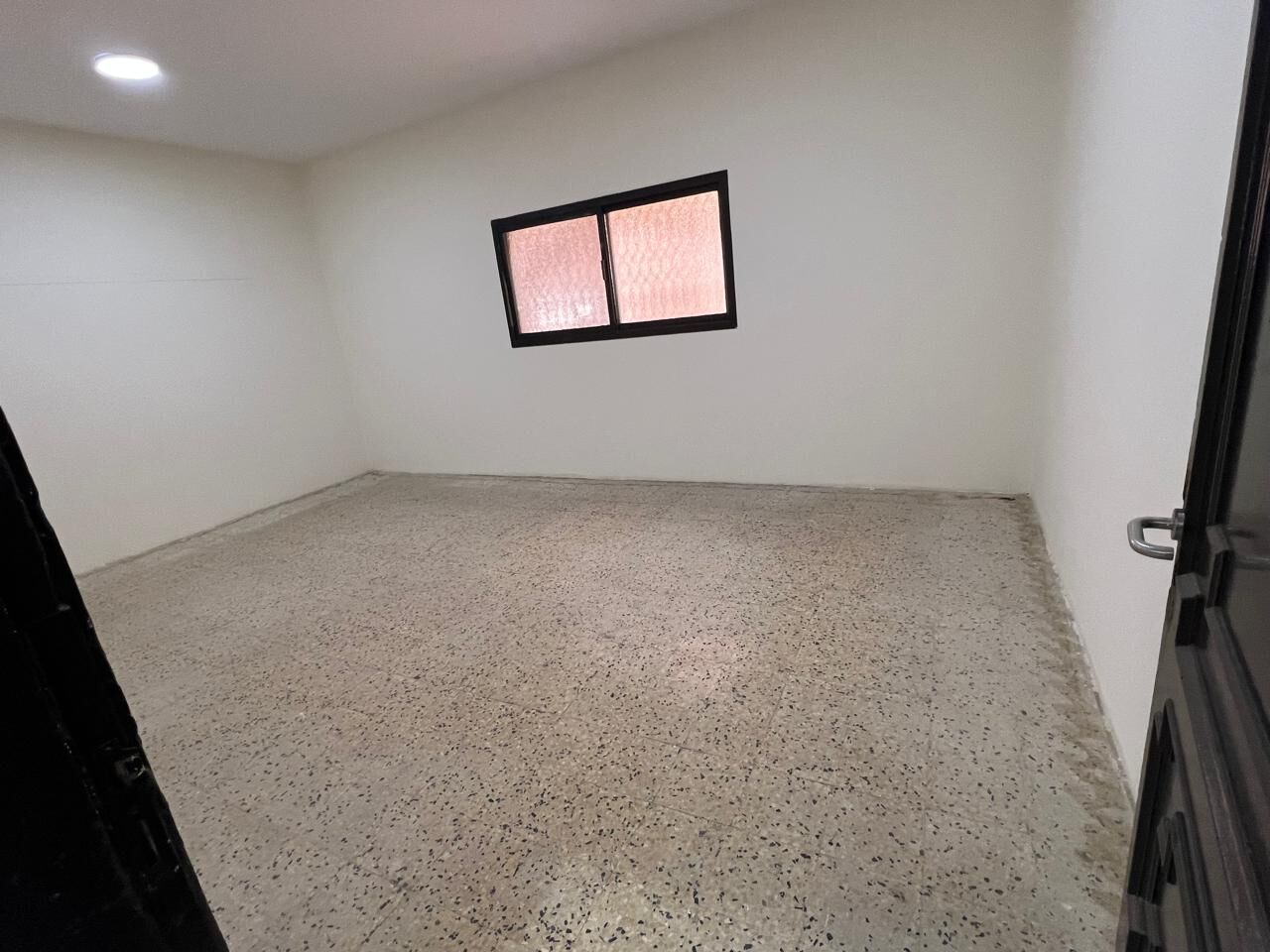 Riyadh, Apartments, Flats, Houses & Villas, SAR 37500/year,  3 BR,  54 Sq. Meter,  Family Flat Available Malaz, Omar Bin Khattab Street