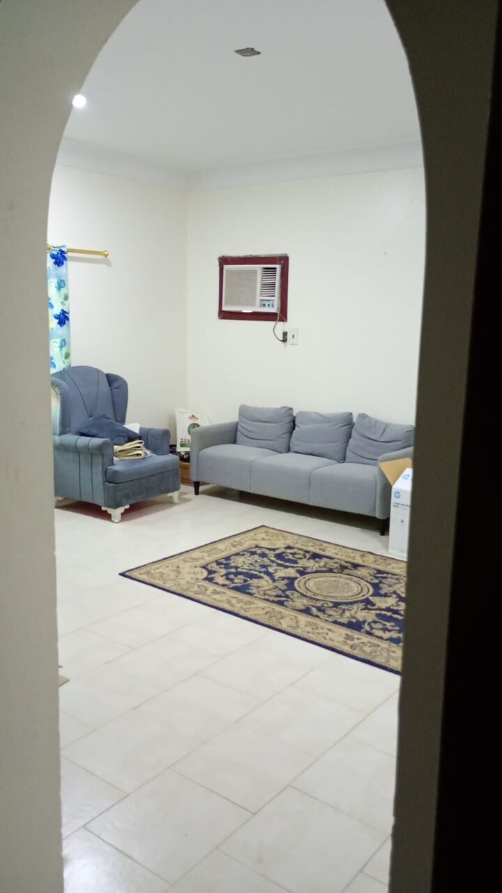 Khobar, Apartments, Flats, Houses & Villas, SAR 1000/month,  1 BR,  Separate Room And Entrance With Attached Toilet For Executive Bachelor Only