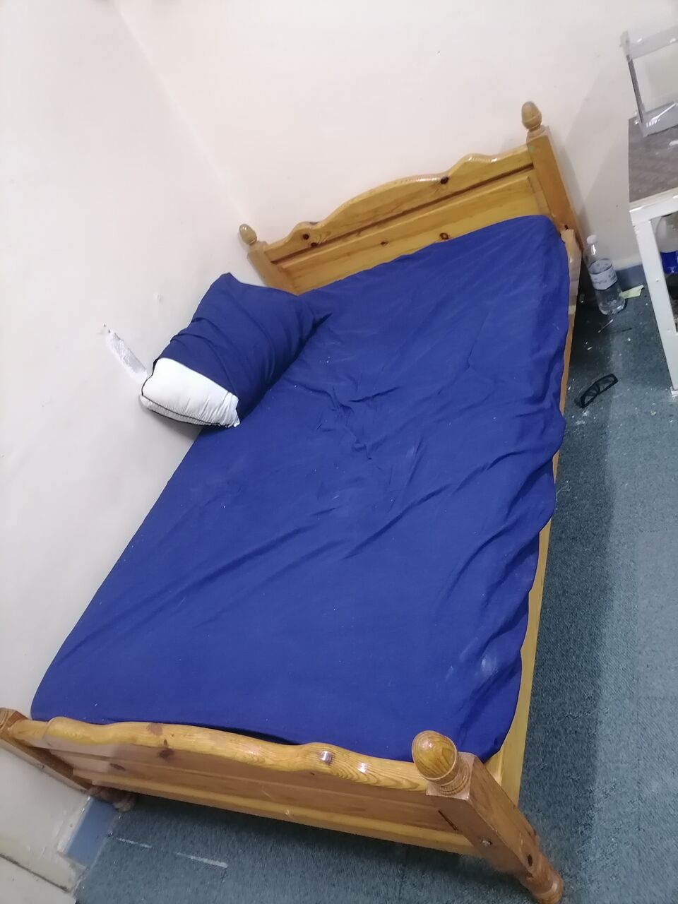 Khobar, Air Conditioners, SAR 900,  AC, Refrigerator 300 Liter, Bed, Cloth Wardrobe For Sale