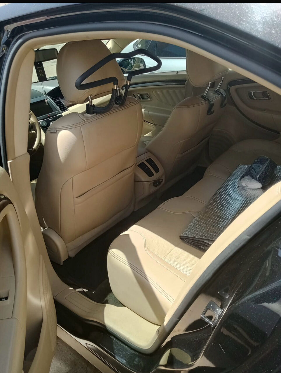 Riyadh, Vehicles, Cars & Trucks , SAR 35000,  Ford Taurus,  2013,  Automatic,  295000 KM,   -