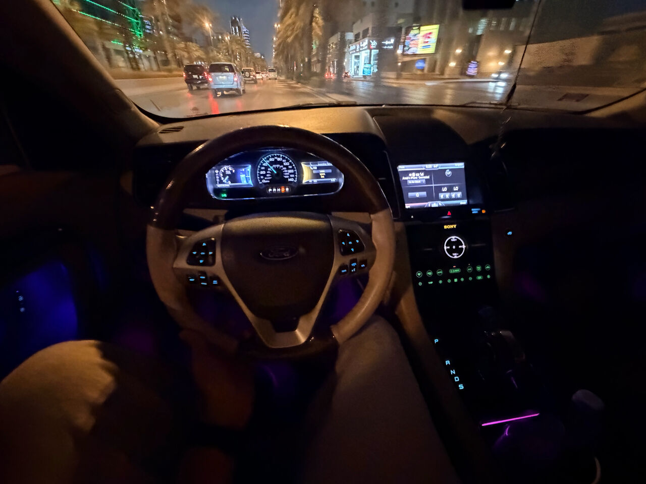Riyadh, Vehicles, Cars & Trucks , SAR 35000,  Ford Taurus,  2013,  Automatic,  295000 KM,   -