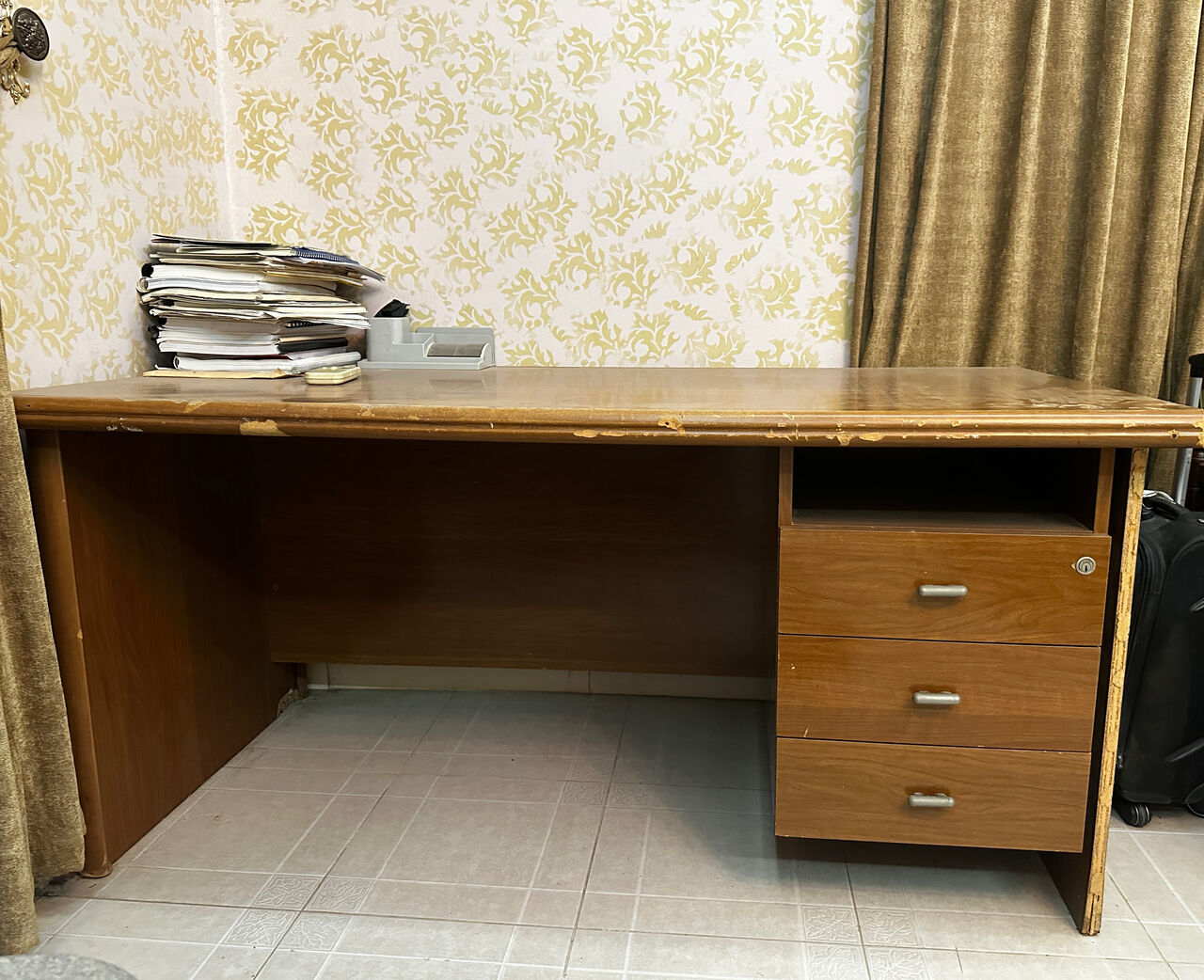 Jeddah, Furniture, SAR 300,  Premium Wooden Office Table + Comfortable Office Chair