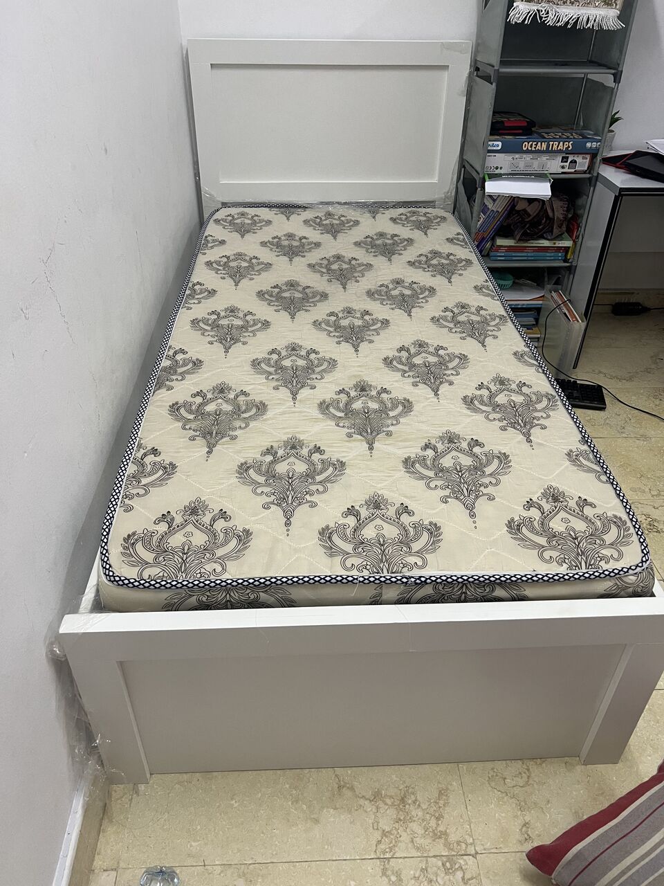 Al Aziziyah, Furniture, SAR 225,  Single Bed ( 90*200) With Matress ( With Storage ) Almost New