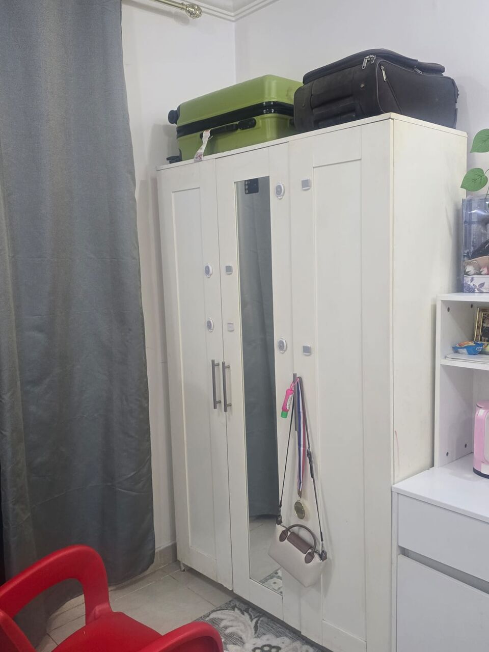 Riyadh, Air Conditioners, SAR 1700,  A Few House Hold Items For Sales