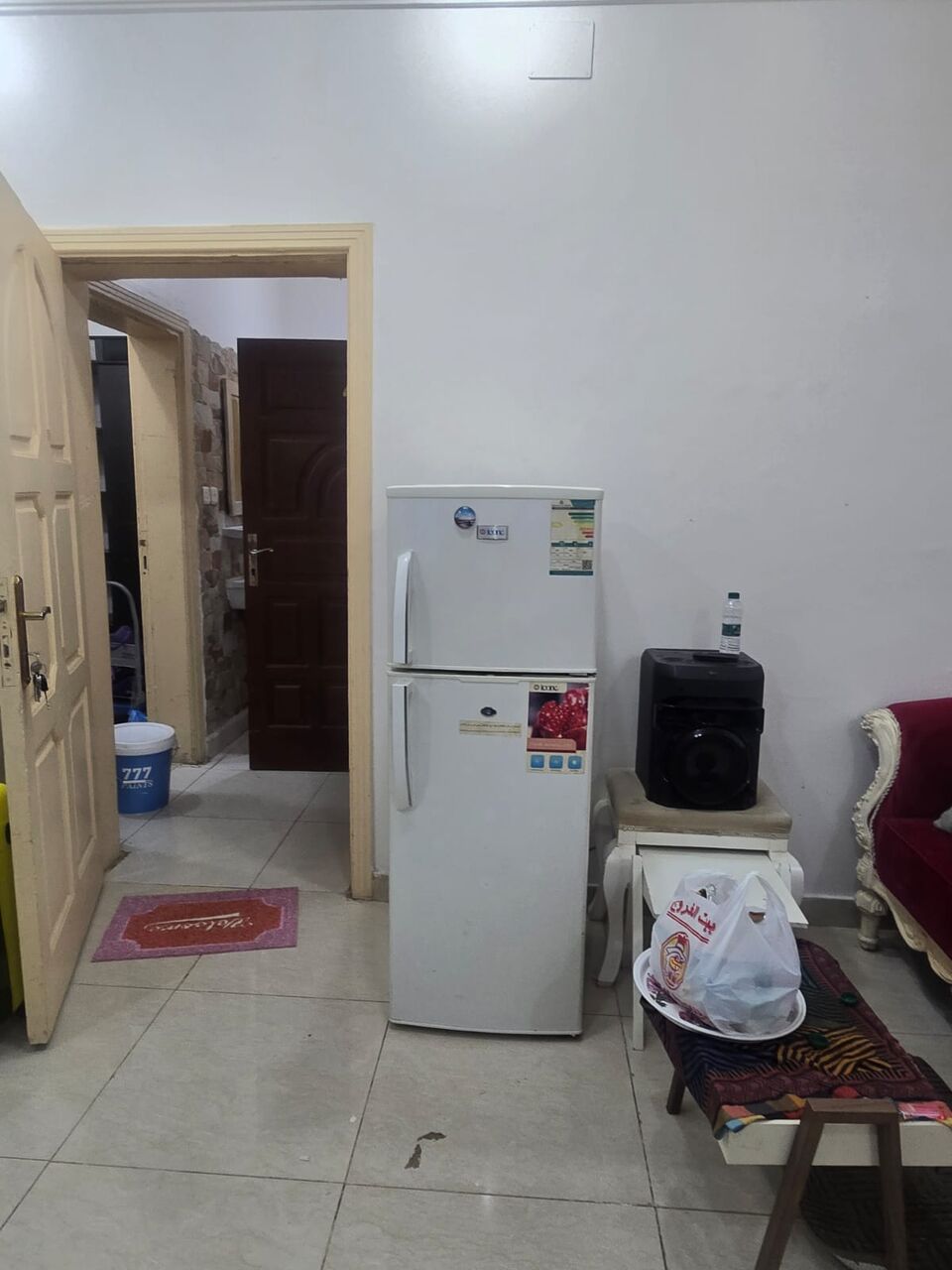 Riyadh, Air Conditioners, SAR 1700,  A Few House Hold Items For Sales