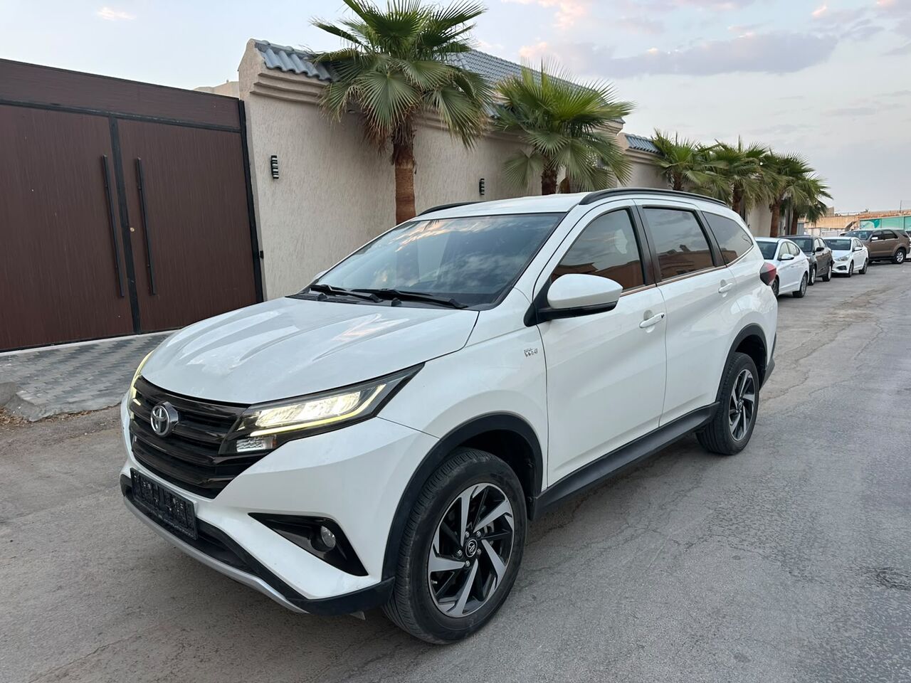 Riyadh, Vehicles, Cars & Trucks , SAR 59000,  Toyota Rush,  2023,  Automatic,  113000 KM,    For Sales (original Paint) For Sales Family Used 7seats Car