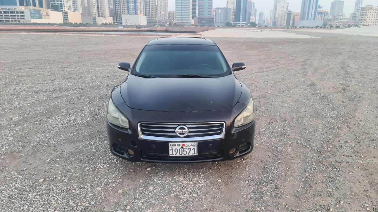 Juffair, Vehicles, Cars & Trucks , BHD 1650,  Nissan Maxima,  2013,  Automatic,  188000 KM,    Instalments Option Available