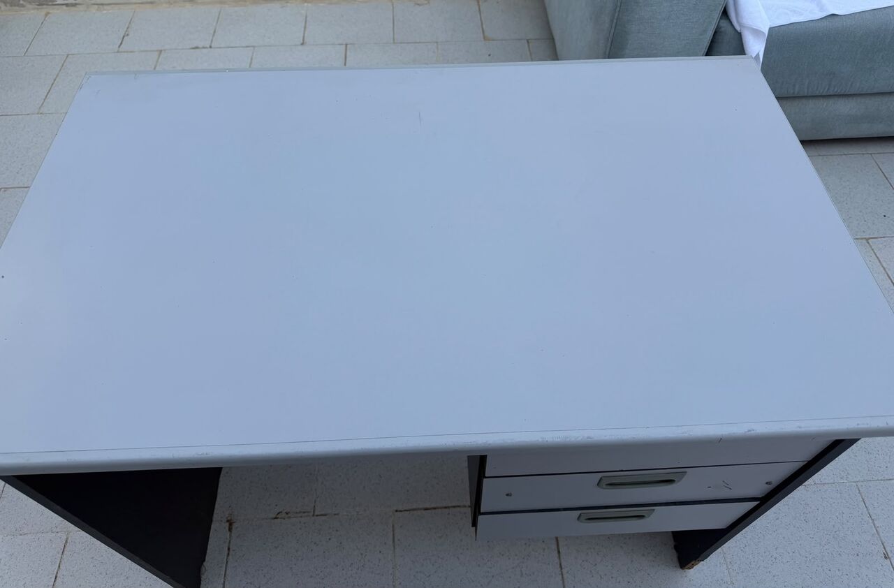 Yanbu, Furniture, SAR 700,  Sofa Set, Study Table