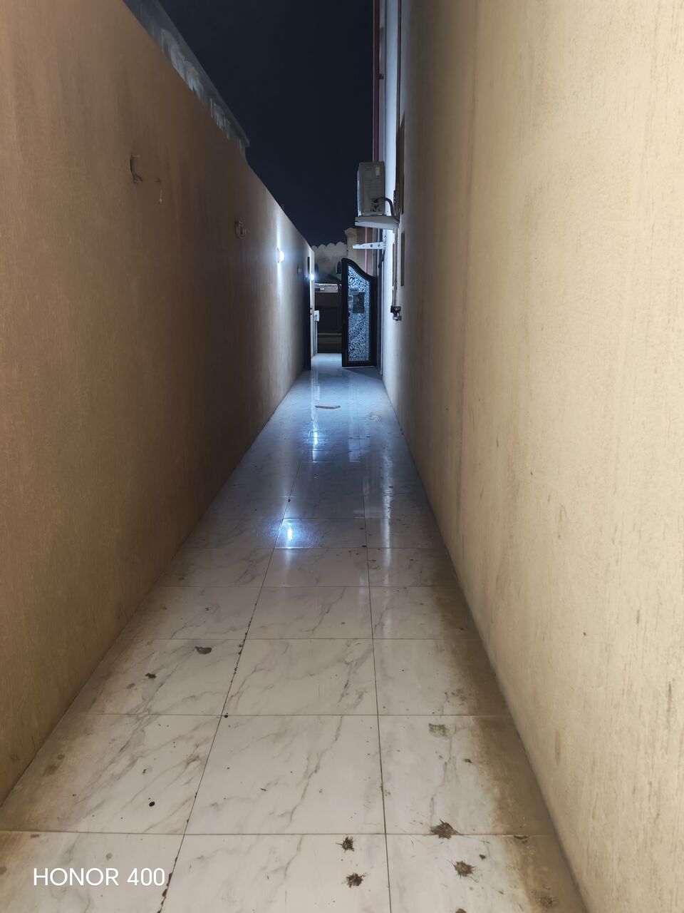 Al Jubail Al Balad, Housing Exchanges, SAR 775/month,  2 BR,  2BK Furnished Sharing Flat &ndash; Separate Room Available