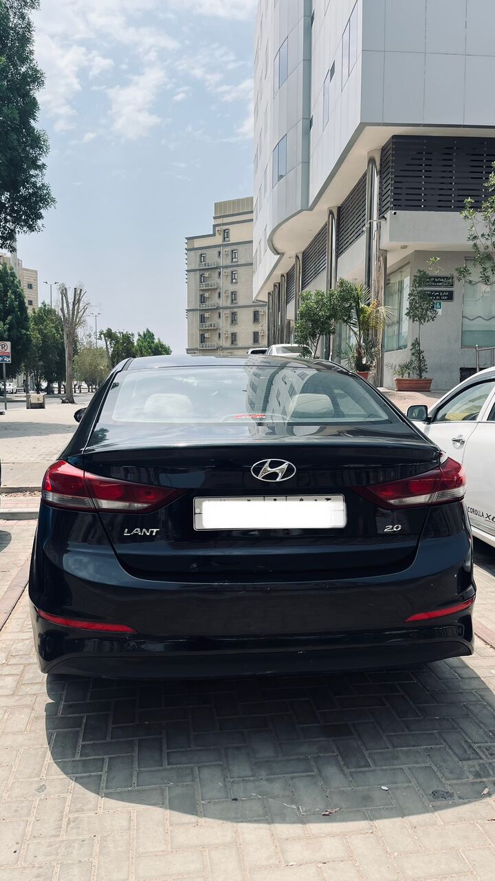 Jeddah, Vehicles, Cars & Trucks , SAR 290000,  Hyundai Elantra GT,  2017,  Automatic,  340000 KM,  Hyundai Elantra Half Full Option