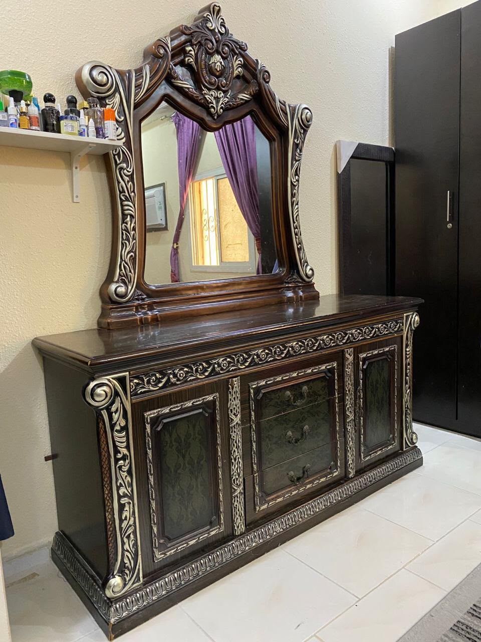 Jeddah, Furniture, SAR 1000,  King Size Bed Set + Cupboard For Sale