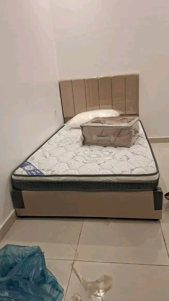 Jeddah, Furniture, SAR 1,  New Classic Luxurious Bed