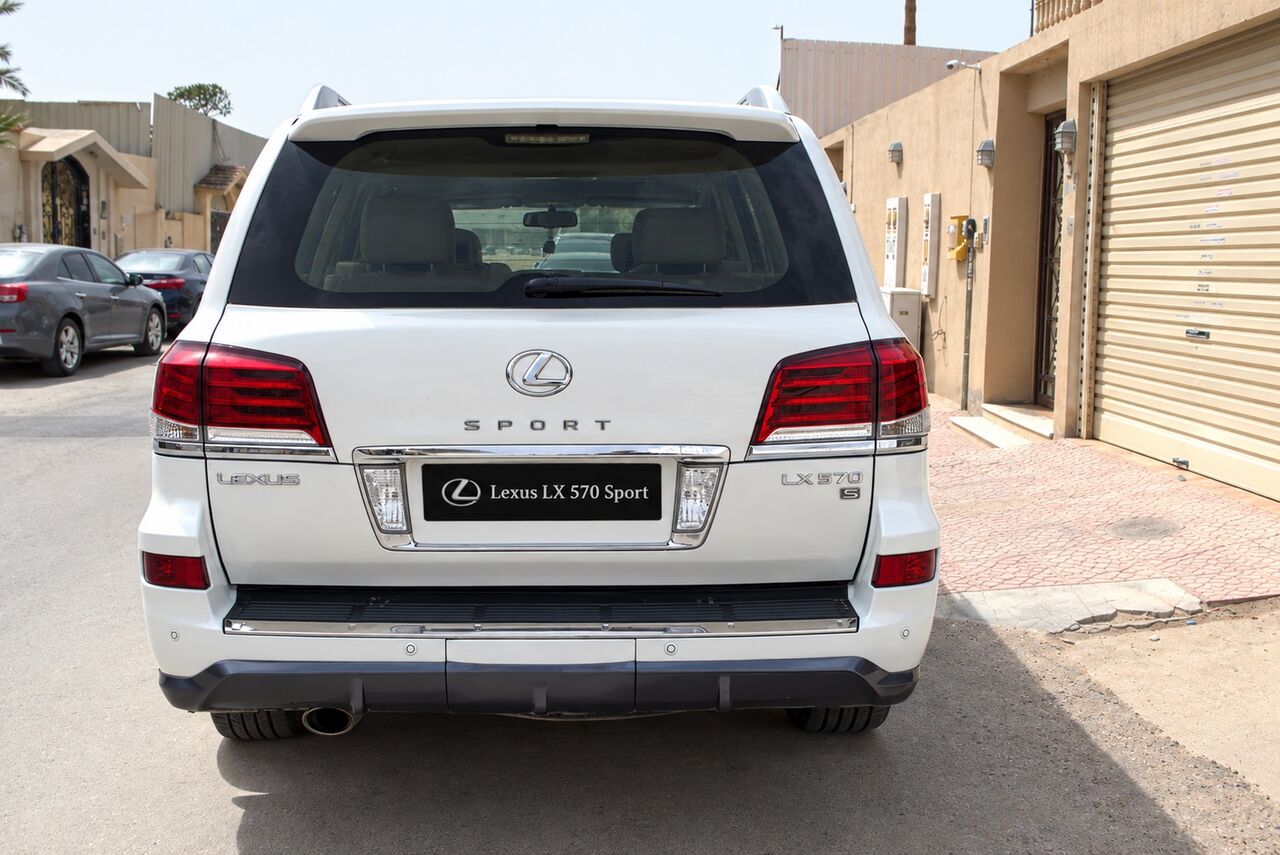 Al Sulaymaniyyah, Vehicles, Cars & Trucks , SAR 115000,  Lexus LX 570 Sport,  2015,  Automatic,  342000 KM,
