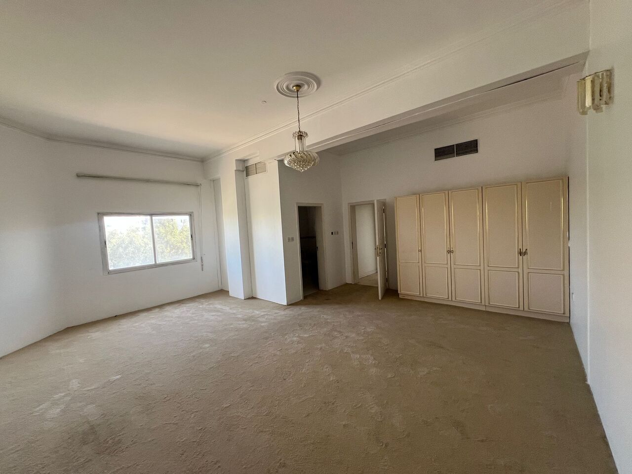 Zinj, Offices, BHD 400,  90 Sq. Meter,  OFFICE FOR RENT IN ZINJ | BRIGHT & SPACIOUS