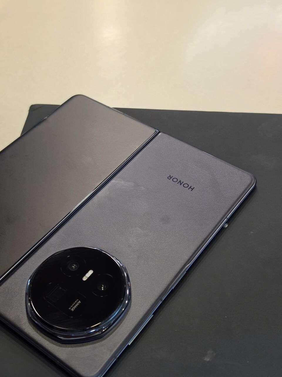 Dammam, Mobile Phones, SAR 3600,  Honor Magic V5 512 GB