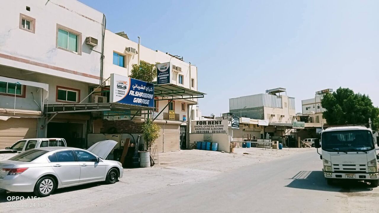 Hamala, Shops, BHD 200,  60 Sq. Meter,  Rent Fabrication Workshop Or Car Garage / Offices. Contact On Whats App: 35317080