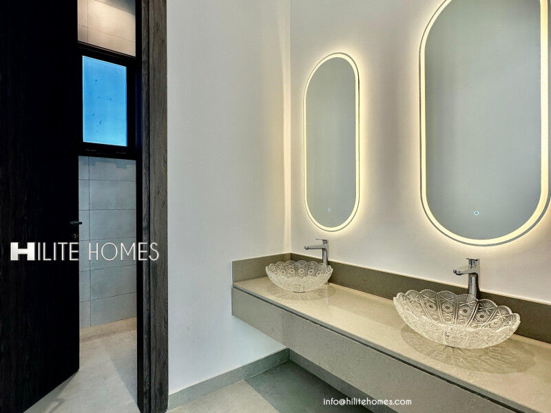 Kuwait City, Villas, KWD 3000,  Brand New Villa With Garden And Pool For Rent In Messila