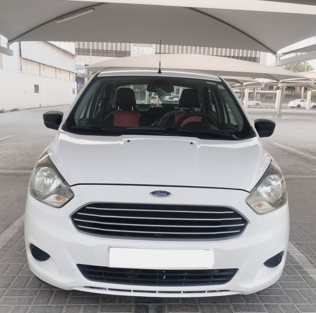 Salmaniya, Vehicles, Cars & Trucks , Ford F,  2016,  Automatic,  94000 KM,   Igo