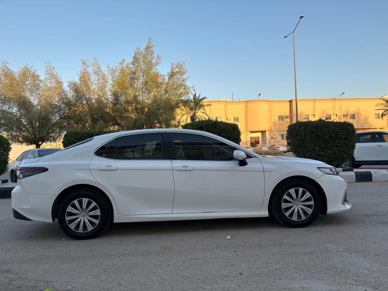 Riyadh, Vehicles, Cars & Trucks , SAR 82000,  TOYOTA CAMRY LE,  2023,  Automatic,  97000 KM,  NEAT AND CLEAN D
