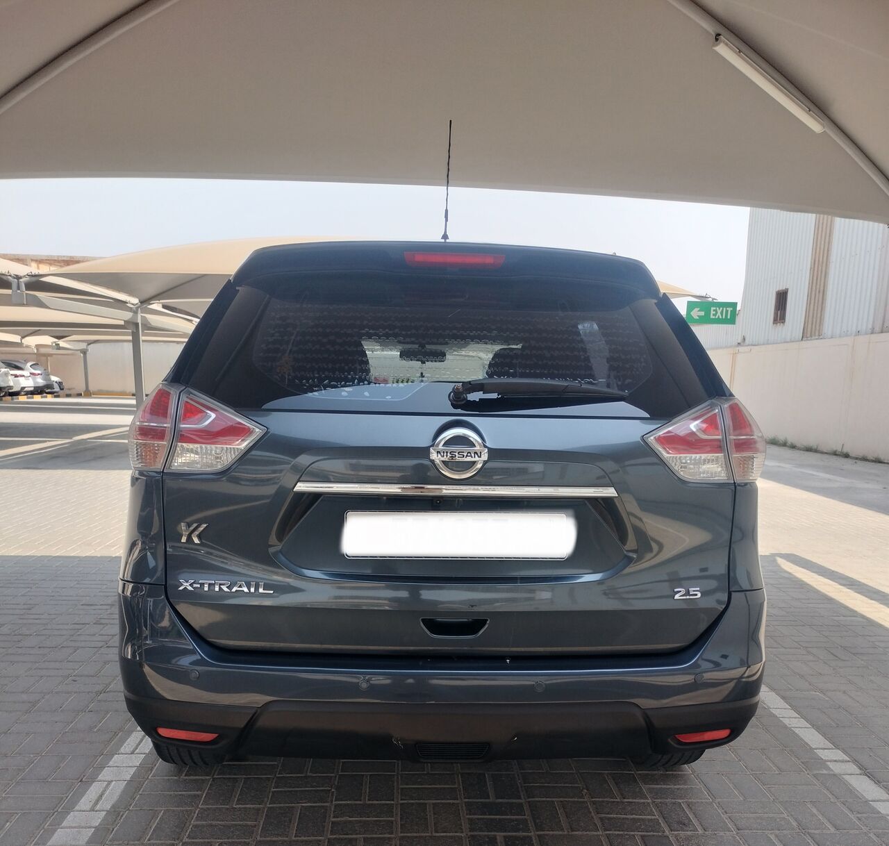 Manama, Vehicles, Cars & Trucks , Nissan X-Trail,  2016,  Automatic,  100000 KM,   Nissan Extrail